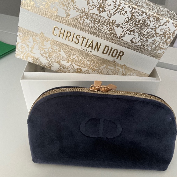 Pouch/make up case - Picture 1 of 1